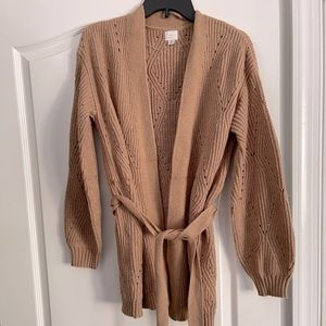 Cardigan sweater